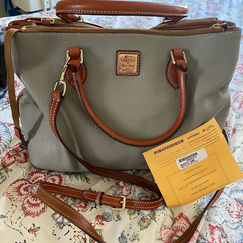 Dooney Bourke Willa Zip Satchel Pebbled leather Smoke Grey